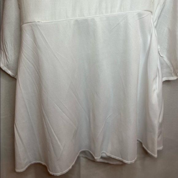 BASIC WHITE TRIXXI DRESS - Picture 3 of 5